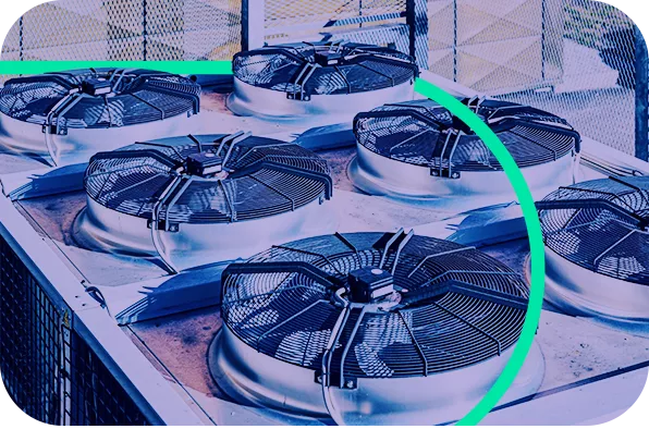 Sistema HVAC industrial compuesto por unidades de climatización modulares instaladas en azotea, diseñado para asegurar eficiencia, redundancia y control de carga térmica en edificios corporativos.