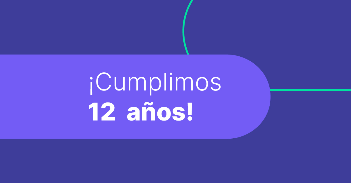 Equipo de Grupo Refri celebrando 12 años de trayectoria brindando soluciones HVAC para empresas e industrias.
